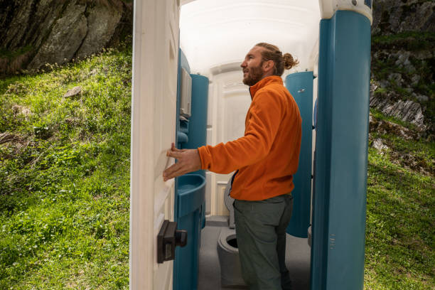 Best Portable restroom trailer rental  in Myersville, MD